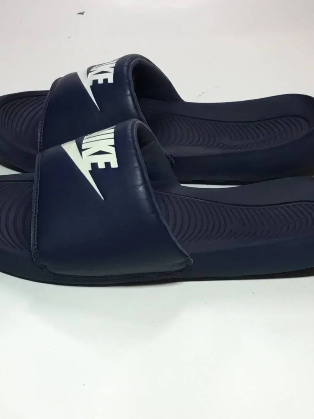 Men NIKE VICTORI ONE SLIDES Midnight Navy (CN9675 401) Size 12